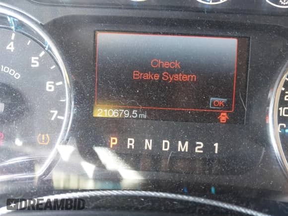 2011 Ford F-150 XL с VIN 1FTFW1CFXBFD27648, выставлен на аукционе IAAI как лот 43335723 с пробегом 210 679 миль миль и . История ставок и продаж доступна на DreamBid. Изображение 16.