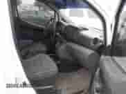 2015 Chevrolet City Express Cargo LS z VIN 3N63M0YN4FK736388, wystawiony jako IAAI lot #41789245 z przebiegiem 176 641 mil mil oraz . Historia ofert i sprzedaży dostępna na DreamBid. Obrazek 5.