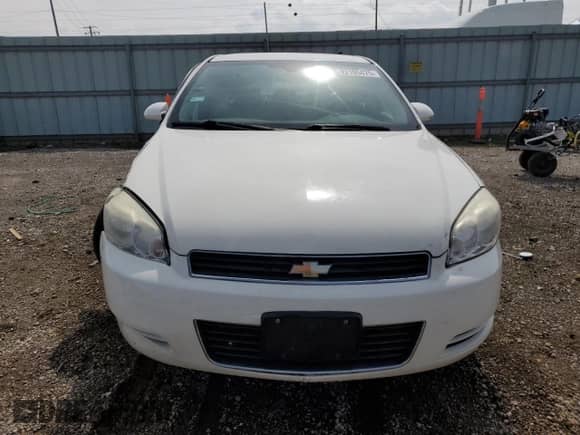 2009 Chevrolet Impala LT z VIN 2G1WT57N391114939, wystawiony jako Copart lot #82105475 z przebiegiem 92 746 mil mil oraz Szkoda całkowita • Salvage title. Historia ofert i sprzedaży dostępna na DreamBid. Obrazek 5.