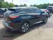 2018 Nissan Murano SV z VIN 5N1AZ2MG3JN122896, wystawiony jako IAAI lot #42525477 z przebiegiem 158 243 mil mil oraz . Historia ofert i sprzedaży dostępna na DreamBid. Obrazek 4.