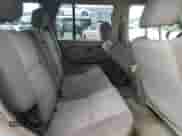 2004 Nissan Pathfinder SE z VIN JN8DR09Y54W902795, wystawiony jako Copart lot #63010235 z przebiegiem 162 641 mil mil oraz Szkoda całkowita • Salvage title. Historia ofert i sprzedaży dostępna na DreamBid. Obrazek 11.