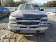 2006 Chevrolet Silverado 1500HD LT2 z VIN 1GCGK13UX6F241096, wystawiony jako Copart lot #88433525 z przebiegiem 258 046 mil mil oraz Szkoda całkowita • Salvage title. Historia ofert i sprzedaży dostępna na DreamBid. Obrazek 5.