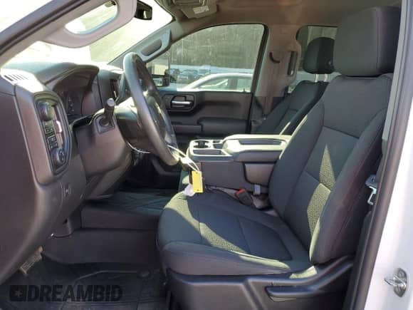 2020 Chevrolet Silverado 1500 Custom с VIN 3GCUYBEF2LG379456, выставлен на аукционе Copart как лот 70267165 с пробегом 59 698 миль миль и Списание • Salvage title. История ставок и продаж доступна на DreamBid. Изображение 7.