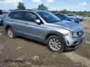 2020 Volkswagen Tiguan S с VIN 3VV0B7AX4LM158679, выставлен на аукционе Copart как лот 84418565 с пробегом 49 814 миль миль и На запчасти • Non repairable. История ставок и продаж доступна на DreamBid. Изображение 4.