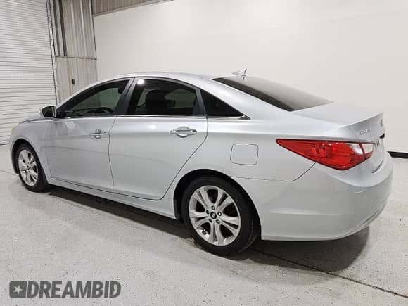 2011 Hyundai Sonata Limited с VIN 5NPEC4AC7BH211084, выставлен на аукционе Copart как лот 81493185 с пробегом 161 081 миль миль и Чистый • Clean title. История ставок и продаж доступна на DreamBid. Изображение 2.