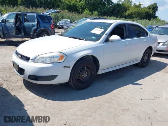 2016 Chevrolet Impala Police Police with VIN 2G1WD5E39G1123950, listed as a IAAI auction lot 43144132 with 208,711 mi miles and . Bid and sale history available at DreamBid. Image 2.