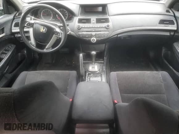 2009 Honda Accord LX with VIN 1HGCP26359A184950, listed as a Copart auction lot 86128405 with 188,334 mi miles and Salvage title. Bid and sale history available at DreamBid. Image 8.