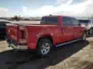 2023 Ram 1500 Big Horn z VIN 1C6SRFMT2PN683619, wystawiony jako Copart lot #49334325 z przebiegiem 31 853 mil mil oraz Szkoda całkowita • Salvage title. Historia ofert i sprzedaży dostępna na DreamBid. Obrazek 3.