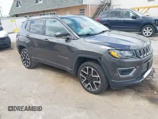 2018 Jeep Compass Limited z VIN 3C4NJDCB8JT200264, wystawiony jako IAAI lot #43047323 z przebiegiem 69 850 mil mil oraz . Historia ofert i sprzedaży dostępna na DreamBid. Obrazek 1.