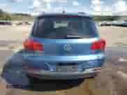 2017 Volkswagen Tiguan S с VIN WVGAV7AX4HK007426, выставлен на аукционе Copart как лот 80451345 с пробегом 59 653 миль миль и Списание • Salvage title. История ставок и продаж доступна на DreamBid. Изображение 6.