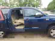 2007 Toyota Tundra Limited z VIN 5TFBV58107X008671, wystawiony jako IAAI lot #42467042 z przebiegiem 248 376 mil mil oraz . Historia ofert i sprzedaży dostępna na DreamBid. Obrazek 14.