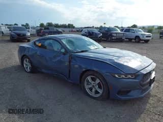 2024 Ford Mustang EcoBoost с VIN 1FA6P8TH4R5105958, выставлен на аукционе IAAI как лот 42938770 с пробегом 6 291 миль миль и . История ставок и продаж доступна на DreamBid. Изображение 1.