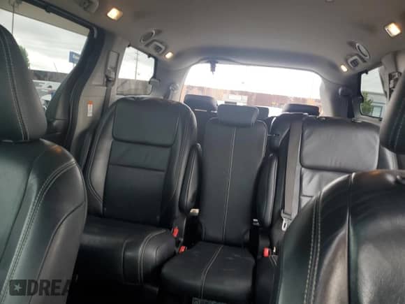 2015 Toyota Sienna SE with VIN 5TDXK3DC4FS663754, listed as a Copart auction lot 65745835 with 100,446 mi miles and Salvage title. Bid and sale history available at DreamBid. Image 10.