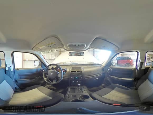 2010 Dodge Nitro Heat z VIN 1D4PT4GK8AW173741, wystawiony jako Copart lot #48310504 z przebiegiem 180 133 mil mil oraz Szkoda całkowita • Salvage title. Historia ofert i sprzedaży dostępna na DreamBid. Obrazek 14.