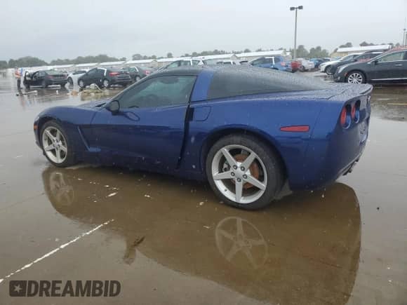 2007 Chevrolet Corvette с VIN 1G1YY25U575119056, выставлен на аукционе Copart как лот 73820084 с пробегом Не указан миль и Списание • Salvage title. История ставок и продаж доступна на DreamBid. Изображение 2.