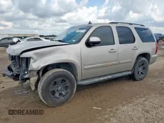 2007 Chevrolet Tahoe LTZ с VIN 1GNFC13087J360390, выставлен на аукционе Copart как лот 69802215 с пробегом 140 529 миль миль и Списание • Salvage title. История ставок и продаж доступна на DreamBid. Изображение 1.