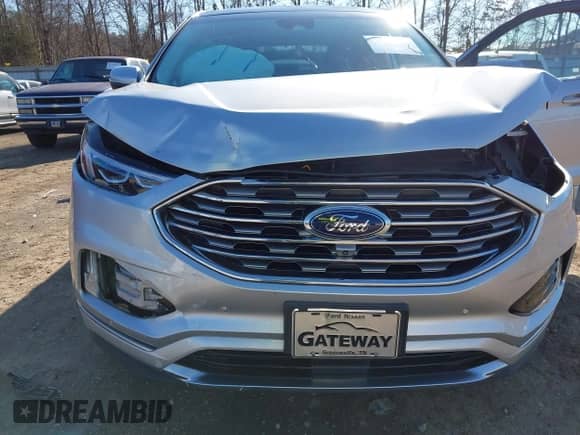 2019 Ford Edge Titanium with VIN 2FMPK3K98KBC68569, listed as a IAAI auction lot 41209347 with 75,519 mi miles and . Bid and sale history available at DreamBid. Image 6.