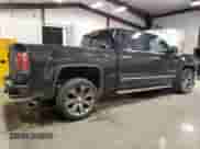 2016 GMC Sierra 1500 Denali z VIN 3GTU2PEJ7GG127971, wystawiony jako Copart lot #49950805 z przebiegiem 177 976 mil mil oraz Szkoda całkowita • Salvage title. Historia ofert i sprzedaży dostępna na DreamBid. Obrazek 3.