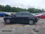 2016 Chevrolet Cruze LT с VIN 1G1PE5SB8G7131652, выставлен на аукционе IAAI как лот 42453744 с пробегом 107 963 миль миль и . История ставок и продаж доступна на DreamBid. Изображение 15.