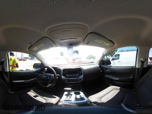 2015 Chevrolet Colorado 2WD LT z VIN 1GCGSBE3XF1206677, wystawiony jako IAAI lot #43098644 z przebiegiem 132 692 mil mil oraz . Historia ofert i sprzedaży dostępna na DreamBid. Obrazek 19.