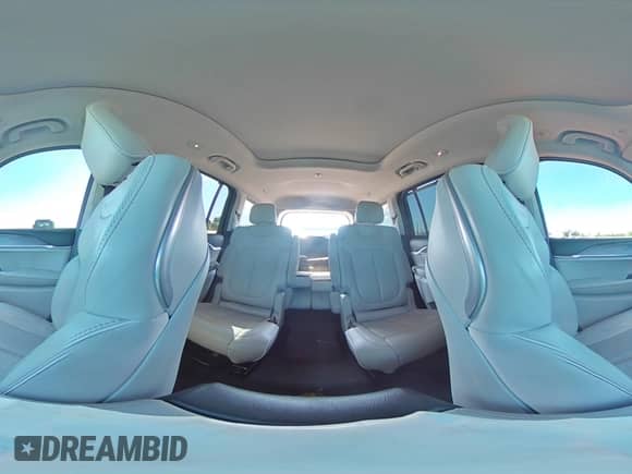 2023 Jeep Grand Cherokee Overland с VIN 1C4RJKDG5P8708277, выставлен на аукционе Copart как лот 63444235 с пробегом 31 450 миль миль и Списание • Salvage title. История ставок и продаж доступна на DreamBid. Изображение 15.