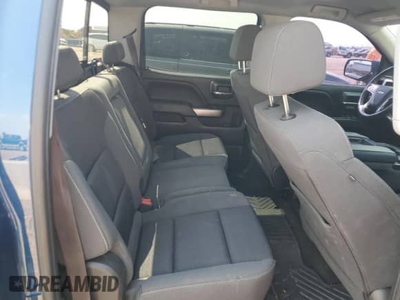 2017 Chevrolet Silverado 1500 LT z VIN 3GCPCREC5HG403542, wystawiony jako Copart lot #70895935 z przebiegiem 115 254 mil mil oraz Czysty tytuł • Clean title. Historia ofert i sprzedaży dostępna na DreamBid. Obrazek 10.