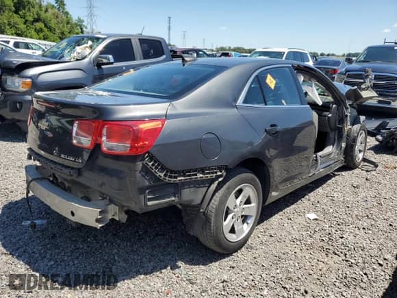 2016 Chevrolet Malibu LS z VIN 1G11A5SA2GU127297, wystawiony jako Copart lot #52978705 z przebiegiem Nie podano mil oraz Szkoda całkowita • Salvage title. Historia ofert i sprzedaży dostępna na DreamBid. Obrazek 3.