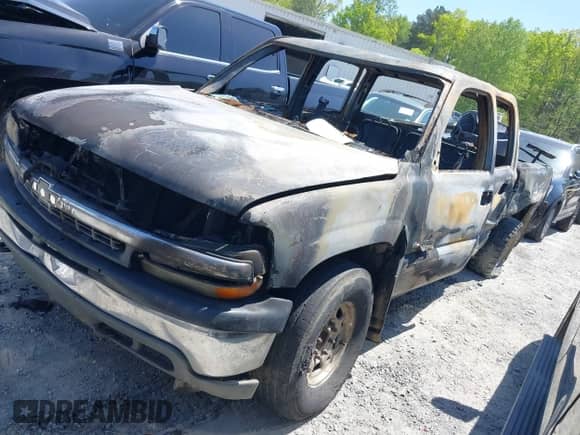 2002 Chevrolet Silverado 1500HD LT с VIN 1GCGC13U42F238816, выставлен на аукционе IAAI как лот 42031587 с пробегом Не указан миль и . История ставок и продаж доступна на DreamBid. Изображение 16.