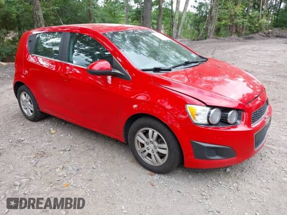 2013 Chevrolet Sonic LT с VIN 1G1JC6SG5D4174632, выставлен на аукционе IAAI как лот 42966187 с пробегом 132 005 миль миль и . История ставок и продаж доступна на DreamBid. Изображение 1.
