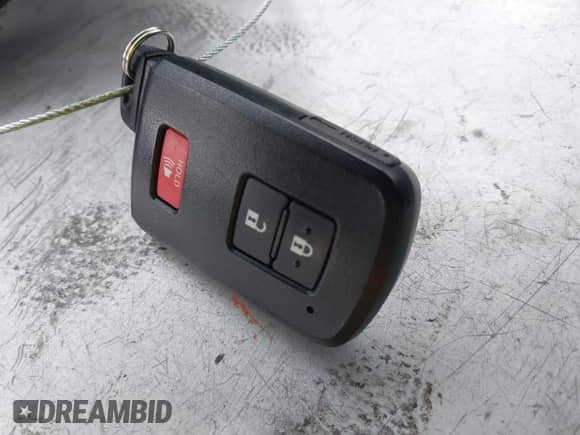 2015 Toyota Prius One z VIN JTDKDTB39F1095411, wystawiony jako IAAI lot #43571290 z przebiegiem 77 477 mil mil oraz . Historia ofert i sprzedaży dostępna na DreamBid. Obrazek 11.