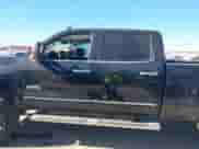 2016 Chevrolet Silverado 2500HD High Country z VIN 1GC1KXE89GF283916, wystawiony jako IAAI lot #41202088 z przebiegiem 182 756 mil mil oraz . Historia ofert i sprzedaży dostępna na DreamBid. Obrazek 14.