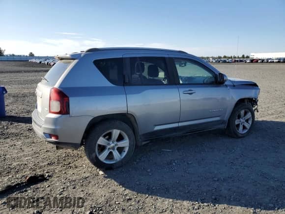 2016 Jeep Compass High Altitude z VIN 1C4NJDEB8GD690958, wystawiony jako Copart lot #87091215 z przebiegiem 150 007 mil mil oraz Czysty tytuł • Clean title. Historia ofert i sprzedaży dostępna na DreamBid. Obrazek 3.