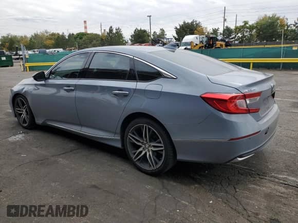 2021 Honda Accord Touring с VIN 1HGCV3F9XMA009005, выставлен на аукционе Copart как лот 82113745 с пробегом 127 250 миль миль и Списание • Salvage title. История ставок и продаж доступна на DreamBid. Изображение 2.