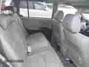 2006 Toyota Highlander Limited z VIN JTEEW21A560031725, wystawiony jako IAAI lot #43395522 z przebiegiem 267 071 mil mil oraz . Historia ofert i sprzedaży dostępna na DreamBid. Obrazek 8.