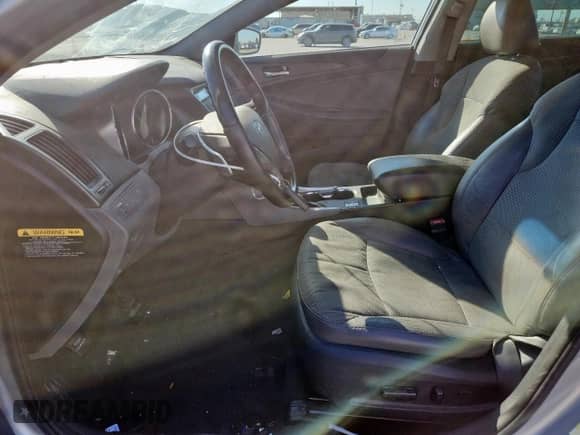 2013 Hyundai Sonata Limited с VIN 5NPEC4AC5DH800783, выставлен на аукционе Copart как лот 86179405 с пробегом 155 775 миль миль и Чистый • Clean title. История ставок и продаж доступна на DreamBid. Изображение 7.