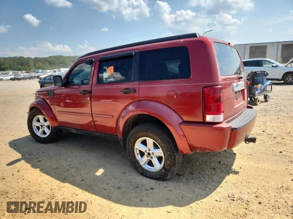2007 Dodge Nitro SLT with VIN 1D8GU58K97W602734, listed as a Copart auction lot 69147685 with 273,429 mi miles and Clean title. Bid and sale history available at DreamBid. Image 2.