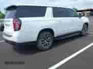 2024 Chevrolet Suburban LS with VIN 1GNSKBKD7RR153232, listed as a IAAI auction lot 42070157 with 10,053 mi miles and . Bid and sale history available at DreamBid. Image 4.