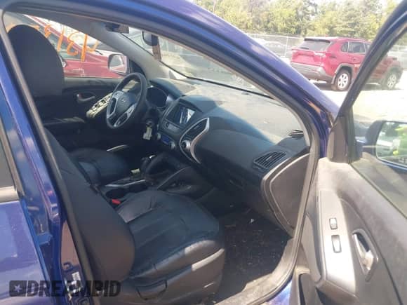 2012 Hyundai Tucson GLS с VIN KM8JU3AC2CU440880, выставлен на аукционе IAAI как лот 43139009 с пробегом 136 172 миль миль и . История ставок и продаж доступна на DreamBid. Изображение 5.