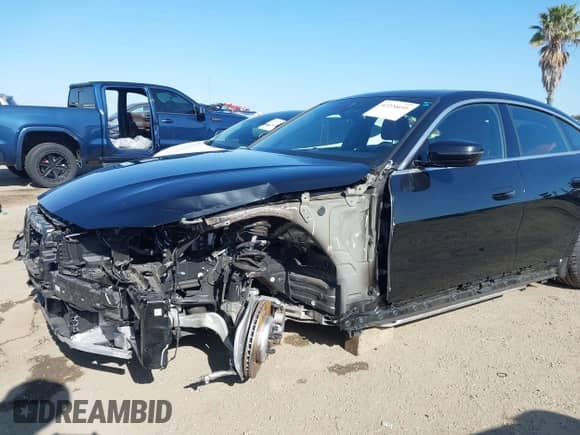 2023 BMW i4 eDrive35 с VIN WBY43AW00PFP59405, выставлен на аукционе IAAI как лот 42226691 с пробегом 31 748 миль миль и . История ставок и продаж доступна на DreamBid. Изображение 6.