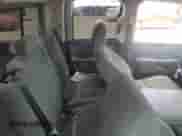 2018 Ram 1500 Big Horn z VIN 1C6RR7GG6JS311597, wystawiony jako Copart lot #70081125 z przebiegiem 130 472 mil mil oraz Szkoda całkowita • Salvage title. Historia ofert i sprzedaży dostępna na DreamBid. Obrazek 10.