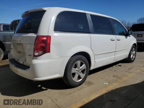 2014 Dodge Grand Caravan SXT with VIN 2C4RDGBG8ER263025, listed as a Copart auction lot 45847295 with 208,837 mi miles and Clean title. Bid and sale history available at DreamBid. Image 3.