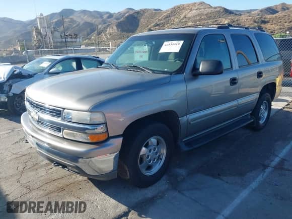 2000 Chevrolet Tahoe LS с VIN 1GNEC13TXYJ103786, выставлен на аукционе IAAI как лот 42534010 с пробегом Не указан миль и . История ставок и продаж доступна на DreamBid. Изображение 2.