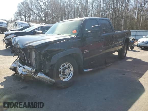2004 Chevrolet Silverado 3500 SRW с VIN 1GCHK33264F208964, выставлен на аукционе Copart как лот 46604595 с пробегом Не указан миль и Списание • Salvage title. История ставок и продаж доступна на DreamBid. Изображение 1.