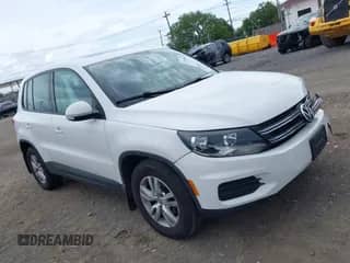 2013 Volkswagen Tiguan S с VIN WVGBV3AX8DW625770, выставлен на аукционе IAAI как лот 43108469 с пробегом 95 955 миль миль и . История ставок и продаж доступна на DreamBid. Изображение 1.