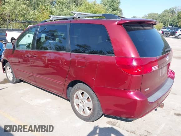 2004 Toyota Sienna XLE z VIN 5TDZA22C14S215400, wystawiony jako IAAI lot #43227648 z przebiegiem 201 333 mil mil oraz . Historia ofert i sprzedaży dostępna na DreamBid. Obrazek 3.