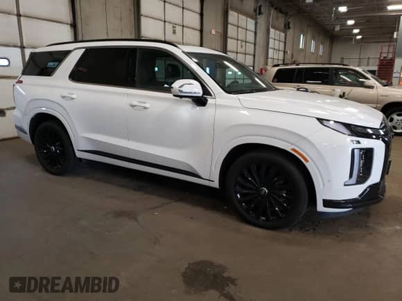 2024 Hyundai Palisade Calligraphy с VIN KM8R7DGE4RU681440, выставлен на аукционе Copart как лот 66773114 с пробегом 12 106 миль миль и Списание • Salvage title. История ставок и продаж доступна на DreamBid. Изображение 4.