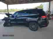 2018 Jeep Grand Cherokee Overland z VIN 1C4RJFCG3JC322406, wystawiony jako IAAI lot #41935874 z przebiegiem 82 932 mil mil oraz . Historia ofert i sprzedaży dostępna na DreamBid. Obrazek 14.