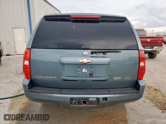 2010 Chevrolet Suburban LS с VIN 1GNUKHE30AR256432, выставлен на аукционе Copart как лот 67616225 с пробегом 112 493 миль миль и Чистый • Clean title. История ставок и продаж доступна на DreamBid. Изображение 6.