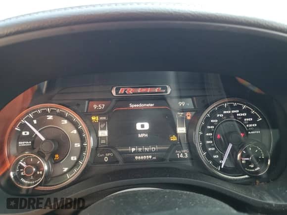 2020 Ram 1500 Rebel z VIN 1C6SRFLT7LN360498, wystawiony jako Copart lot #68648235 z przebiegiem 66 039 mil mil oraz Szkoda całkowita • Salvage title. Historia ofert i sprzedaży dostępna na DreamBid. Obrazek 9.