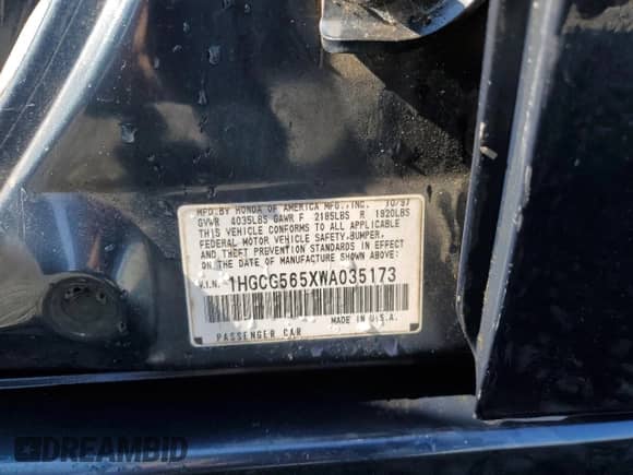 1998 Honda Accord EX with VIN 1HGCG565XWA035173, listed as a Copart auction lot 67203855 with 204,201 mi miles and Salvage title. Bid and sale history available at DreamBid. Image 13.